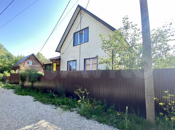 Дом 85 м² на участке 5 сот.