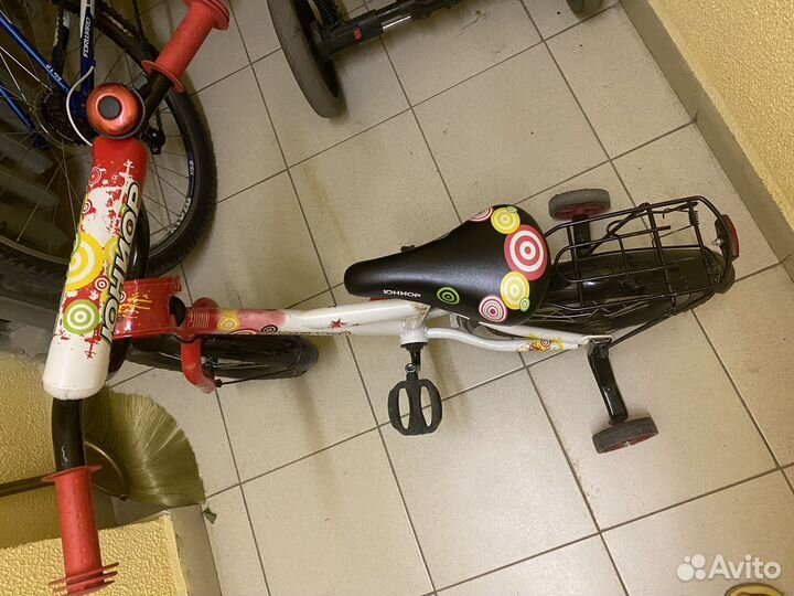 Детский трехколесный велосипед