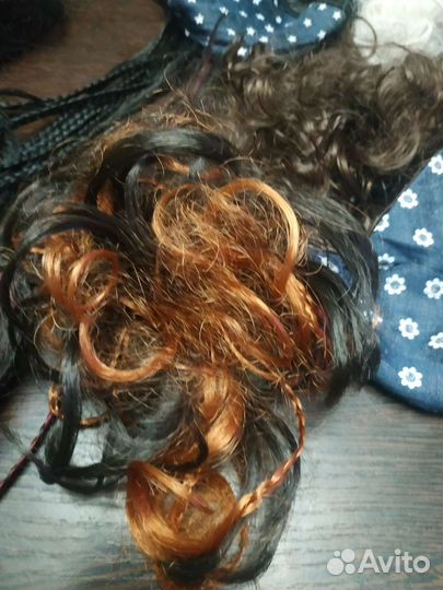 Парики, накладки на волосы