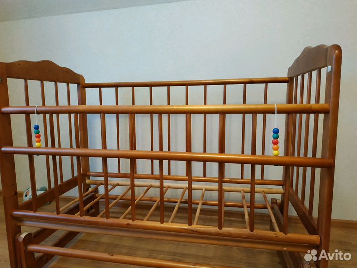 Кроватка детская