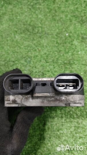 Блок управления вентилятором охлаждения Ford S-Ma