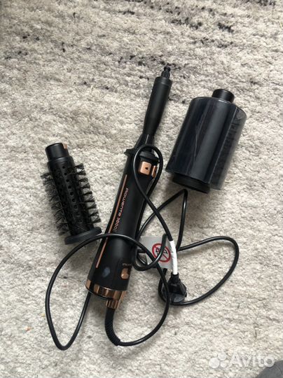 Фен-щетка со сменными насадками Rowenta