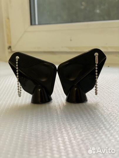 Ключ для футбольных бутс adidas