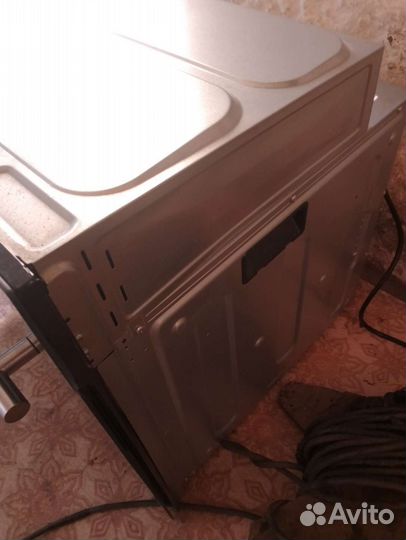 Духовой шкаф