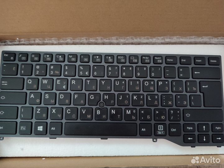 Клавиатура для Fujitsu Lifebook U747 U748 U749