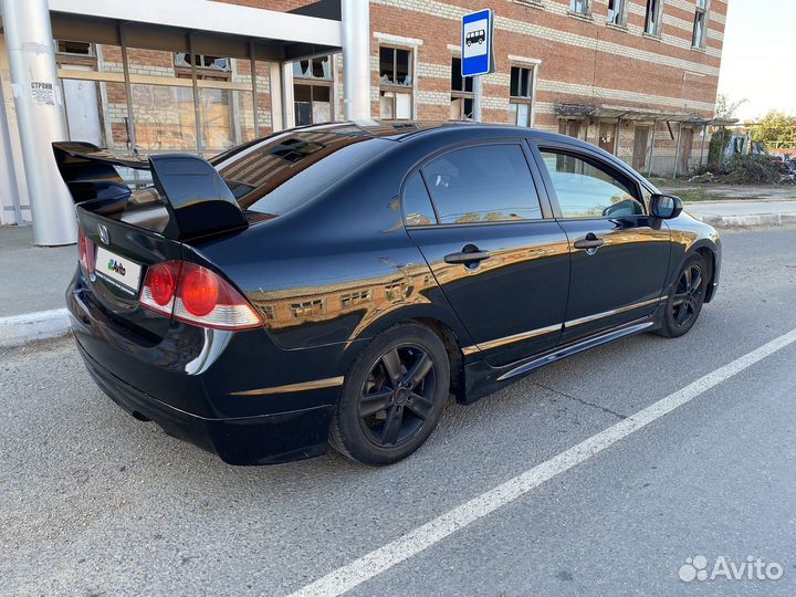 Honda Civic 1.8 МТ, 2008, 260 000 км