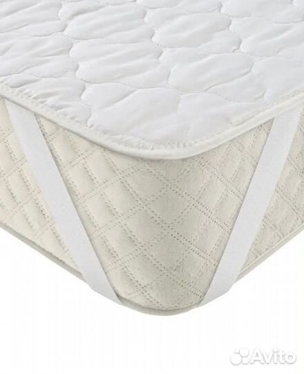 Наматрасник стеганный цветной 90/200