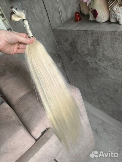 Волосы натуральные блонд 70