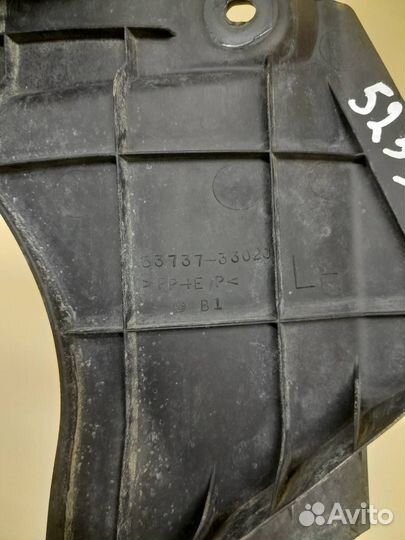 Пыльник двигателя боковой левый Toyota Camry V50 2