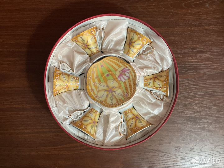 Подарочный чайный набор из 12 предметов