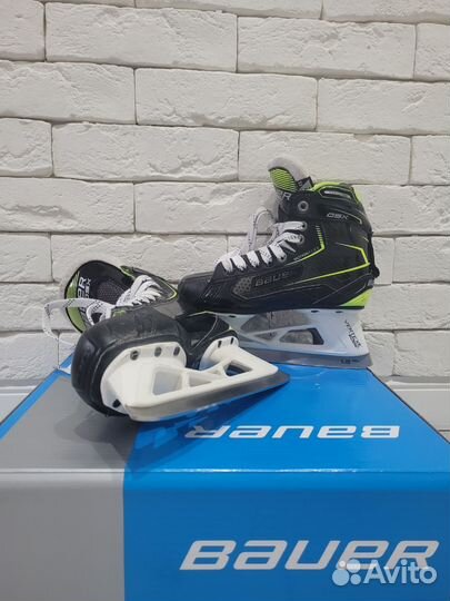 Хоккейные коньки вратаря bauer