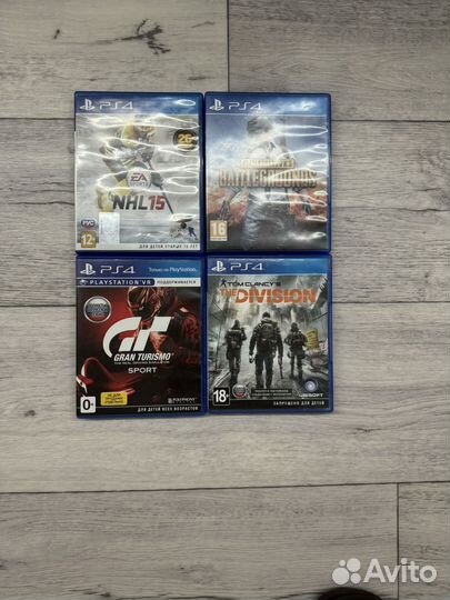 PS4 Slim 1tb + 4 диска