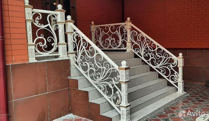 Перила для лестниц