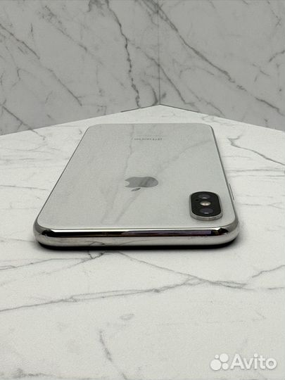 iPhone X 64GB