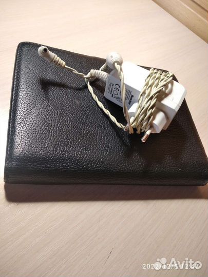 Pocketbook iq 701 (электронная книга, планшет)