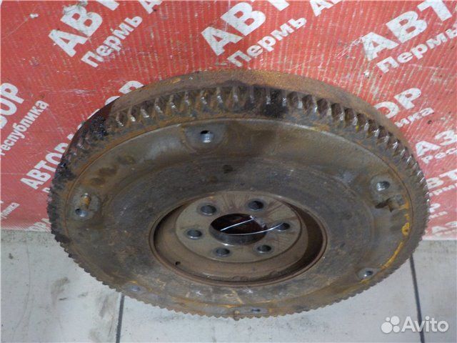 Маховик Nissan Sunny traveller GA16DS 1991