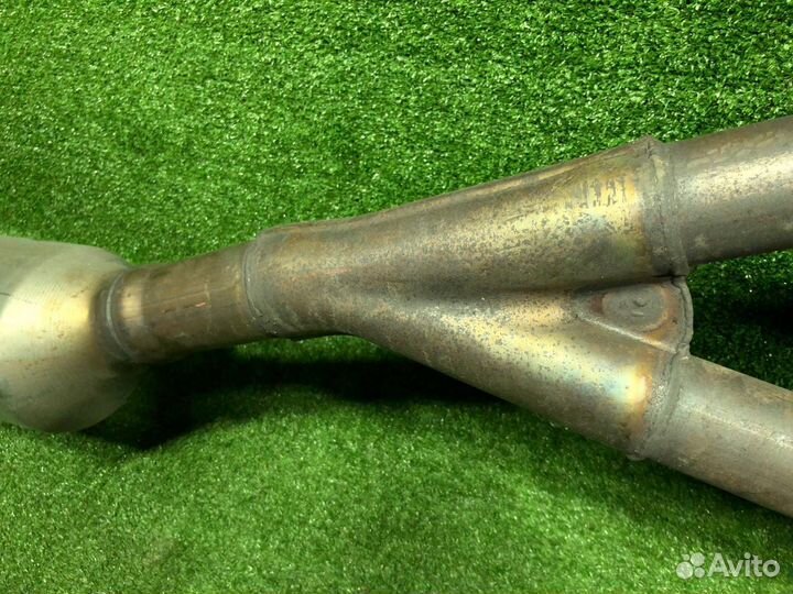 Выхлопная трасса передняя Lexus Gs460 URS190