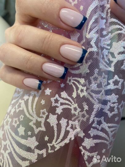 Маникюр/педикюр/наращивание