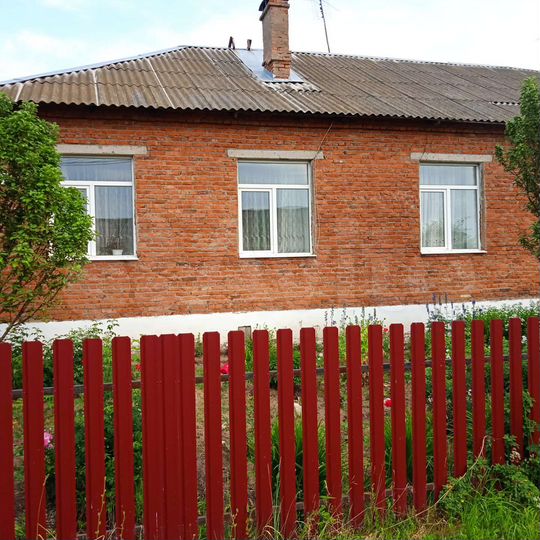 Дом 85 м² на участке 8 сот.