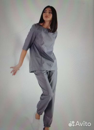 Медицинский костюм женский 54р