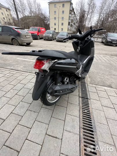 Скутер Quantum