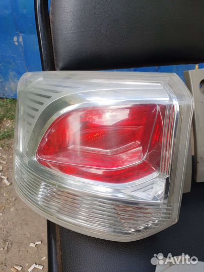 Задние фары на mitsubishi Outlander комплект