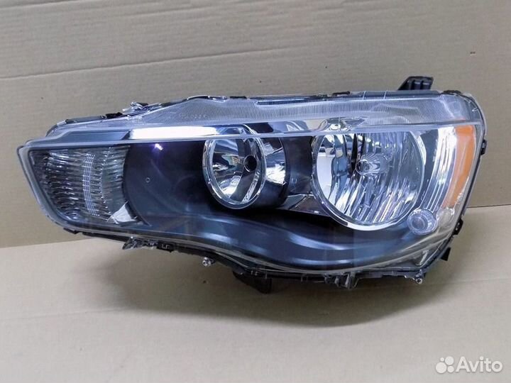 Фара левая Митсубиси Аутлендер 2 хл XL 2010