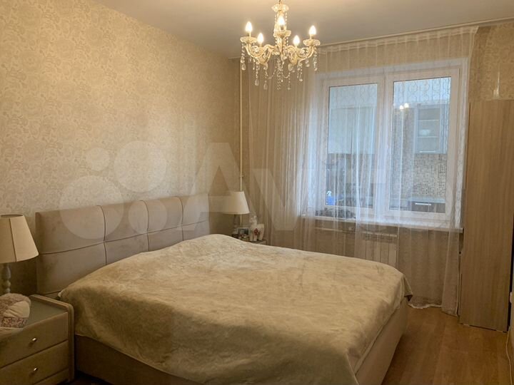 2-к. квартира, 55 м², 13/18 эт.