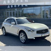 Infiniti FX37 3.7 AT, 2010, 177 000 км, с пробегом, цена 1 970 000 руб.