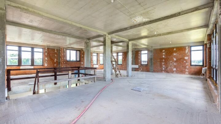 Дом 793 м² на участке 29,6 сот.