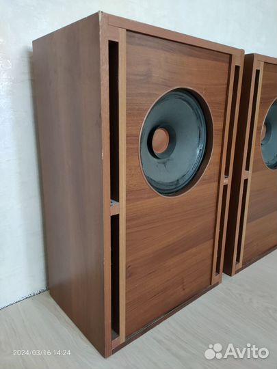 Колонки Onkyo