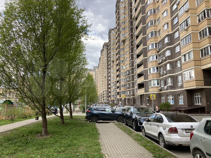 2-к. квартира, 62,6 м², 5/17 эт.