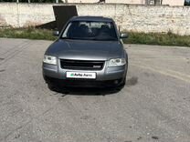 Volkswagen Passat 1.8 MT, 2001, 320 000 км, с пробегом, цена 350 000 руб.