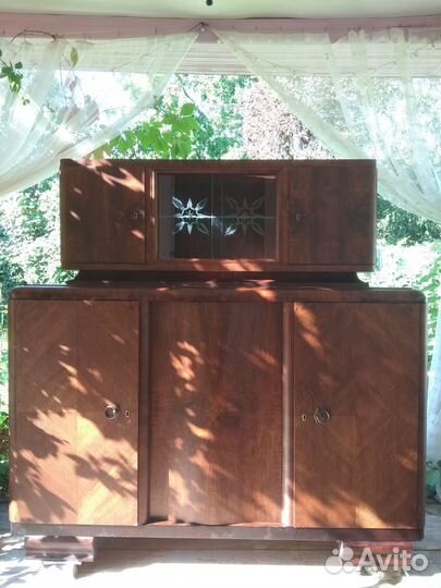 Старинный буфет