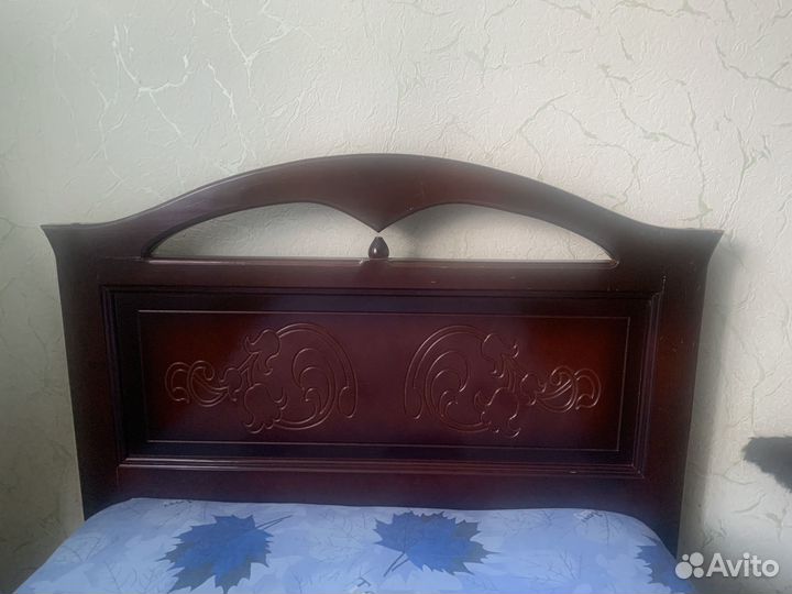 Кровать с матрасом бу