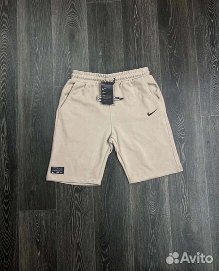 Шорты Nike