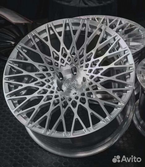 Кованые диски R22