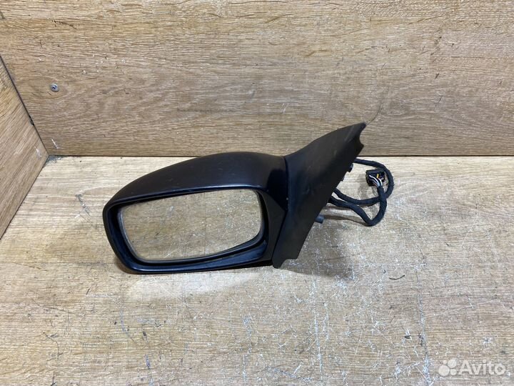 Зеркало левое Ford Fiesta 4 Арт. 7721489