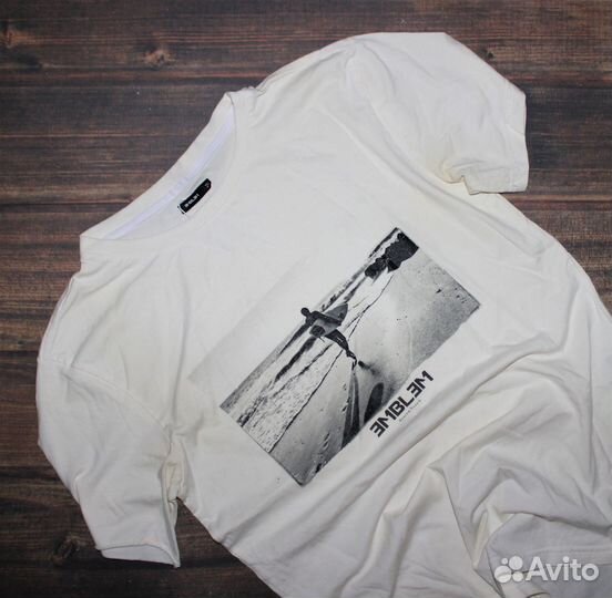 Футболка Emblem surf logo M