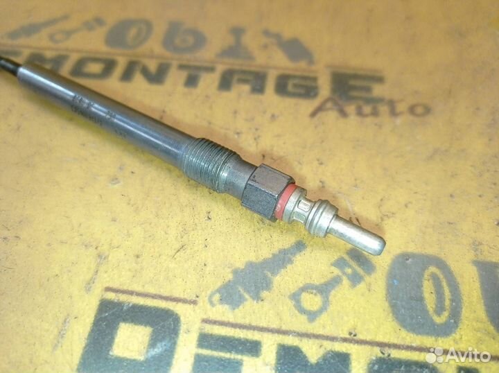 Свеча накаливания 2.0 TDI Volkswagen Passat B7 365