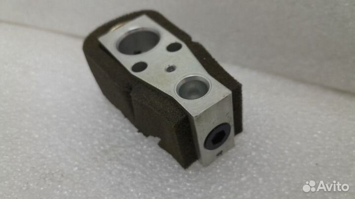 Клапан кондиционера Kia Optima JF G4KJ 2018