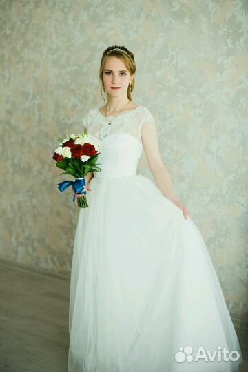 Платье свадебное