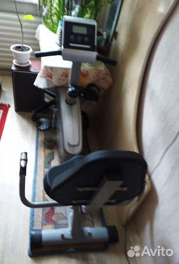 Велотренажер горизонтальный