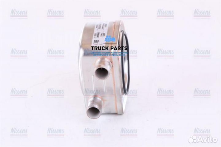 Nissens 90697 радиатор масляный