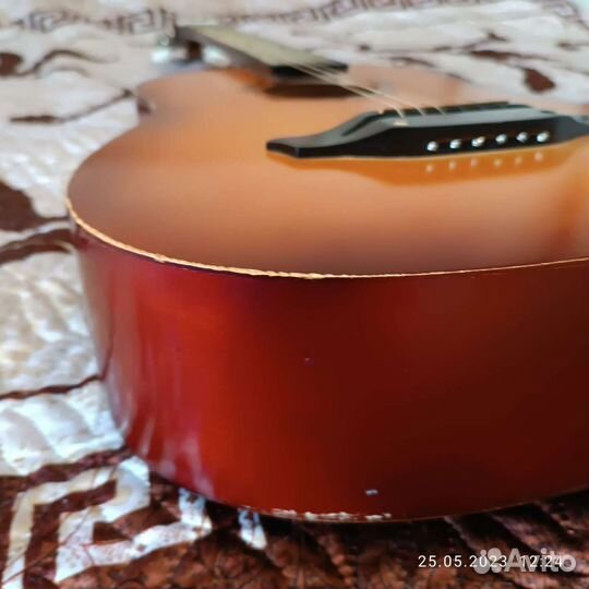 Гитара 6 струнная