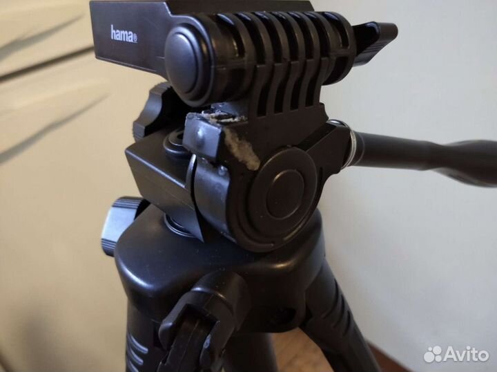 Штатив - подставка для проектора с площадкой 29*39