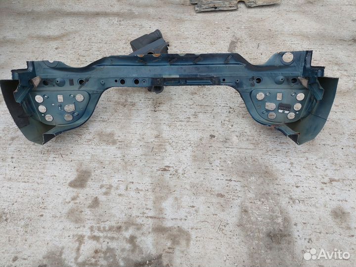 Бмв е38 задняя панель кузова