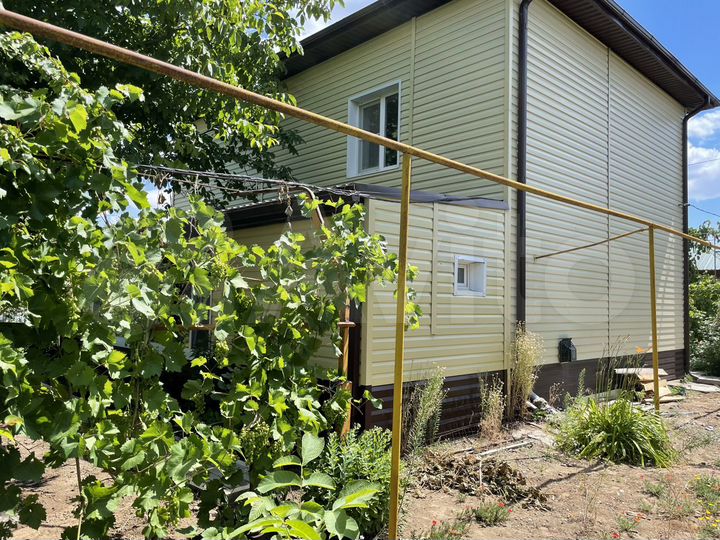 Дом 128 м² на участке 7 сот.