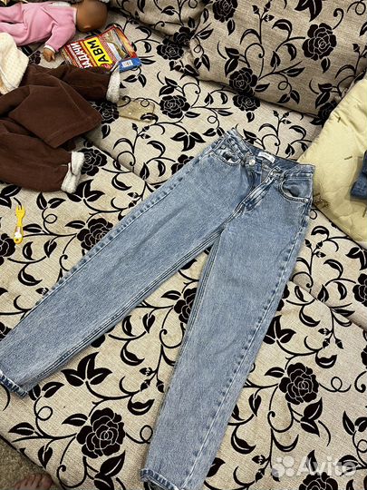 Джинсы