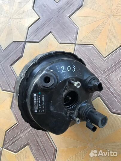 Тормозной вакуум Мерседес w203